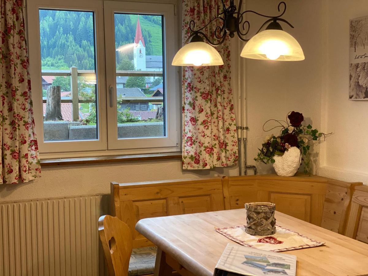 Haus Helli Lejlighed Berwang Eksteriør billede